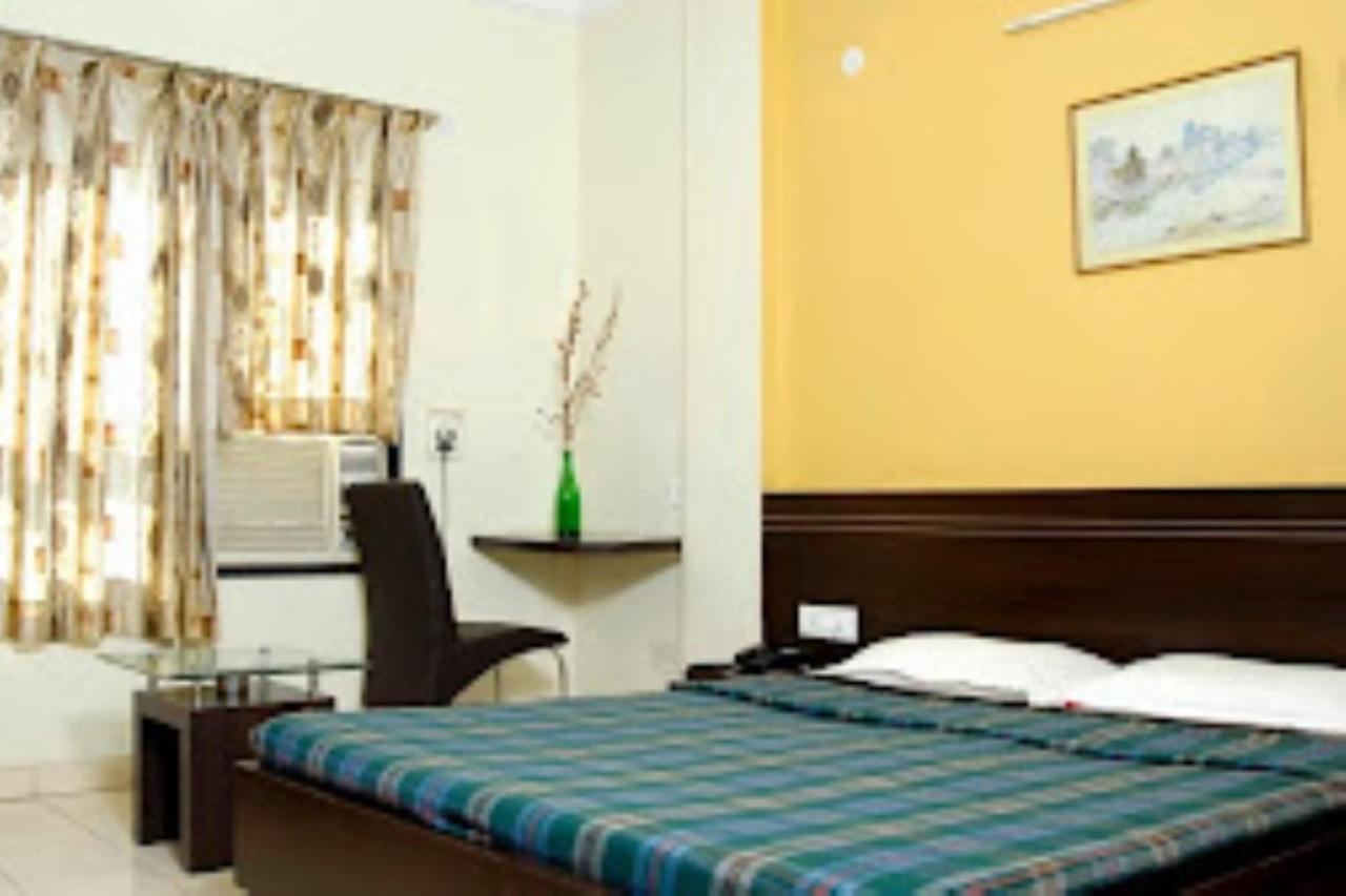 Hotel Abhishek ,Nashik Exterior photo